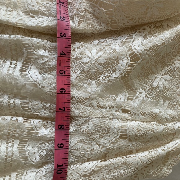 Vintage Ivory Lace Dress 1960s ILGWU - Picture 11 of 16